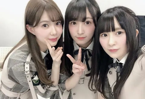 松平 璃子｜儚く切ない月日よ忘れないで（2020-04-02）｜2枚目
