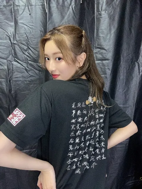 守屋 茜｜Tシャツ（2021-10-06）｜2枚目