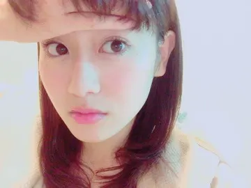 守屋 茜｜雨だー(TT)（2015-11-19）｜2枚目