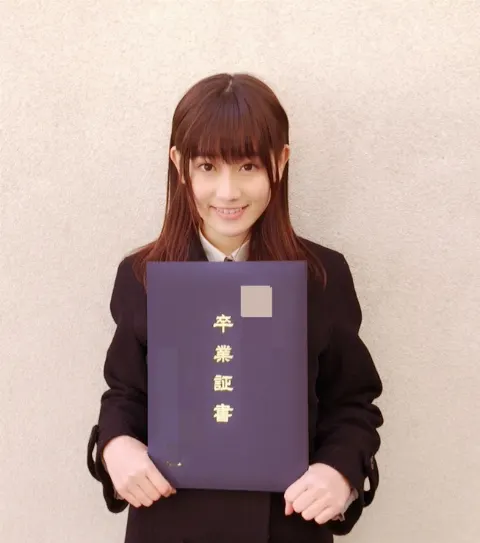 守屋 茜｜graduation（2016-03-02）｜3枚目