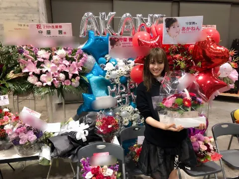 守屋 茜｜生誕祭♡（2018-12-01）｜4枚目