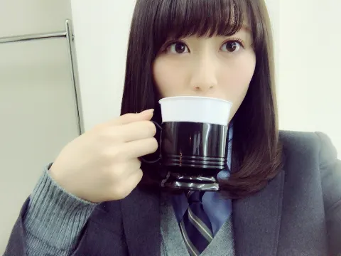 守屋 茜｜制服day（2016-11-28）｜2枚目
