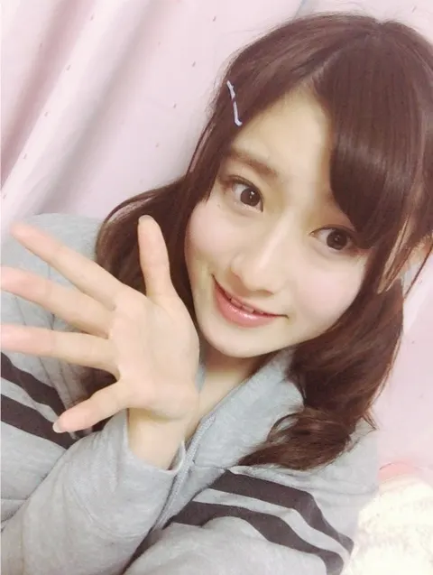 守屋 茜｜4がつはもう目の前に…(´｡･//･｡`)ﾄﾞｷｯ（2016-03-31）｜2枚目