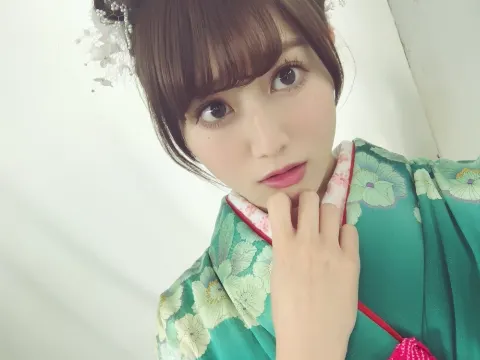 守屋 茜｜成人式🤭（2018-01-09）｜6枚目