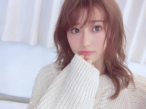 守屋 茜｜感謝。（2018-12-01）｜2枚目