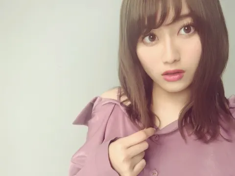 守屋 茜｜👀＼♡/（2017-12-25）｜3枚目