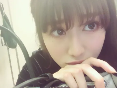 守屋 茜｜👀＼♡/（2017-12-25）｜7枚目