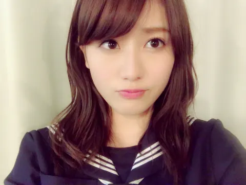 守屋 茜｜割れたスマホ（2017-03-31）｜2枚目