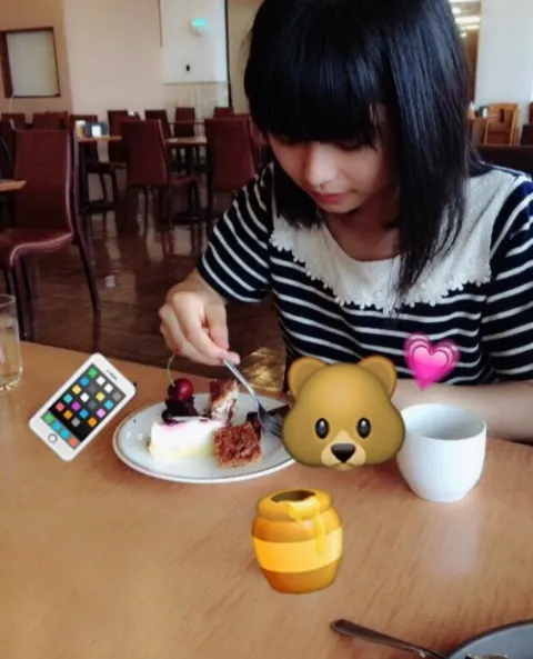 長濱 ねる｜ざくろ、40（2016-02-13）｜3枚目