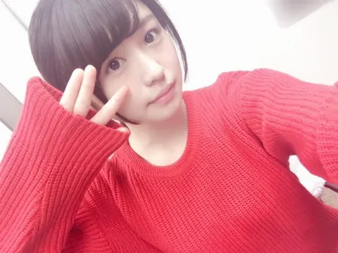 長濱 ねる｜電飾、144（2016-12-03）