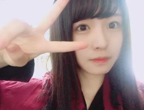 長濱 ねる｜視線、239（2017-10-18）｜3枚目