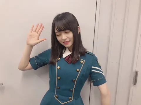 長濱 ねる｜藍媚茶、307（2018-09-13）｜2枚目