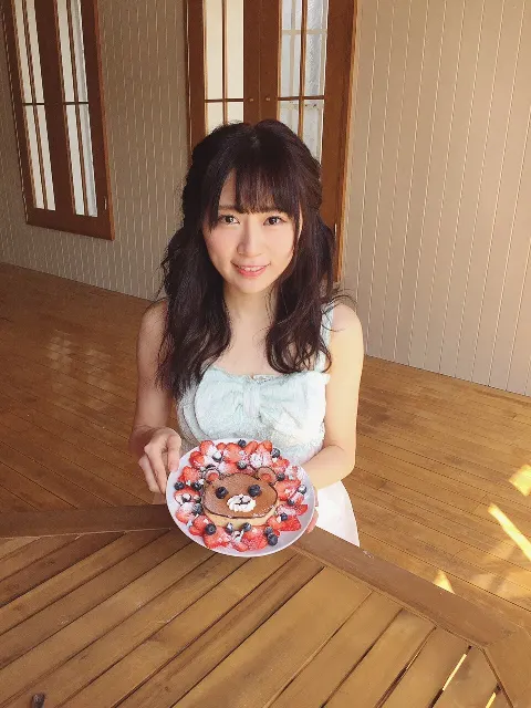 長沢 菜々香｜19歳に!（2016-04-24）｜4枚目