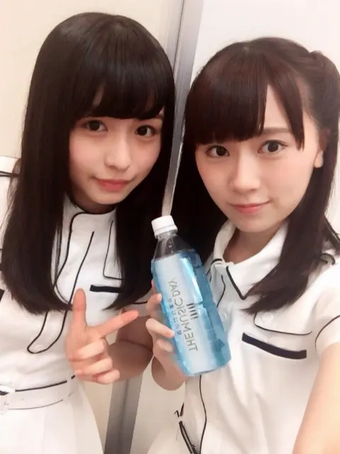 長沢 菜々香｜マロンとチャコは元気です。（2016-09-05）｜2枚目