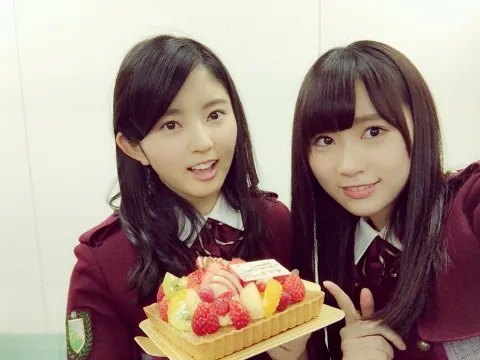 長沢 菜々香｜ひみつにできーるのー?うーうー。（2016-12-06）｜2枚目