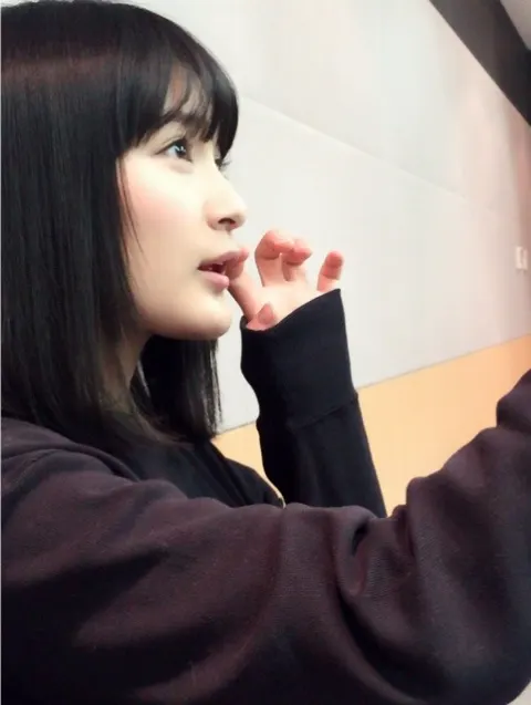 長沢 菜々香｜最後に特典画像がありますよ。（2016-12-24）｜2枚目
