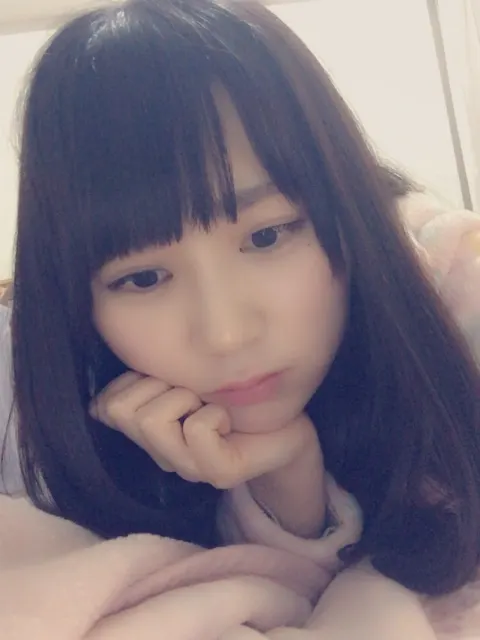 長沢 菜々香｜└( ╮╯╭┐┘)┌ﾎﾟﾃﾎﾟﾃ（2017-01-13）