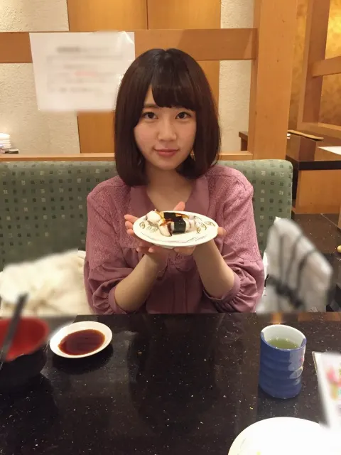 長沢 菜々香｜一次完売、ありがとうございましたm(*_ _)m（2017-10-06）｜2枚目
