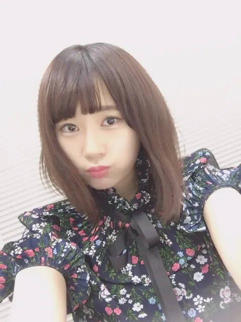 長沢 菜々香｜(　>д<) 、;´. ・　ィクシッ（2017-10-14）｜3枚目