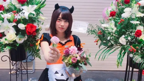 長沢 菜々香｜パンプキンでおはなこ❁（2017-11-06）｜5枚目