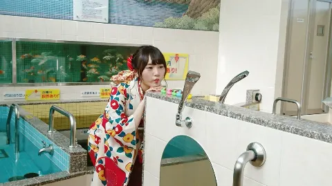 長沢 菜々香｜苺大福屋さんになりました🍓（2018-01-18）｜3枚目