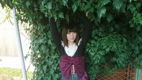 長沢 菜々香｜苺大福屋さんになりました🍓（2018-01-18）｜11枚目