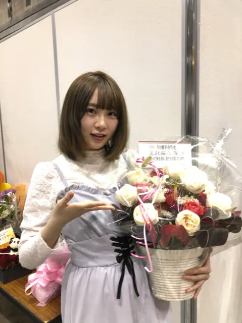 長沢 菜々香｜🌸✨（2018-02-13）｜10枚目