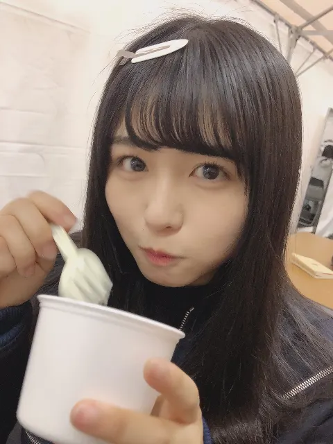 長沢 菜々香｜ねる😴（2018-03-27）