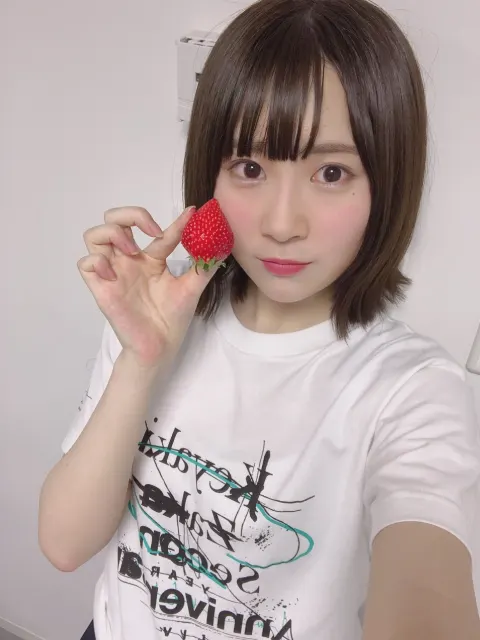 長沢 菜々香｜HappyBirthday✨（2018-04-08）｜3枚目
