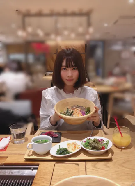長沢 菜々香｜握手会だよ!今日も🍰（2018-04-22）｜3枚目