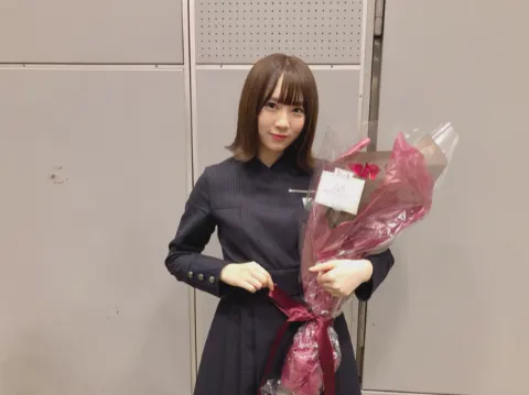 長沢 菜々香｜お花畑になりました🌷（2018-04-24）｜8枚目