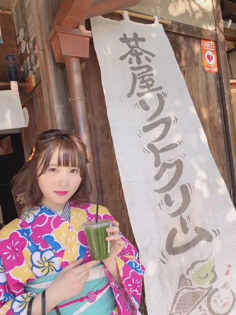 長沢 菜々香｜生誕祭の時に頂いた、エプロンとランチョンマットで、なーこクッキングしたいな。（2018-05-09）