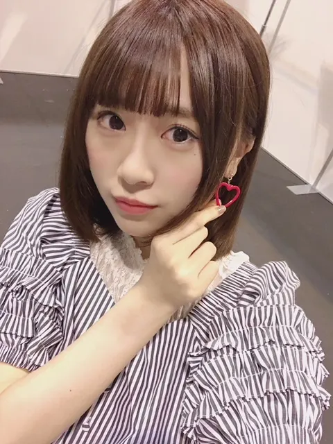 長沢 菜々香｜名古屋個握🤝（2018-06-03）｜2枚目