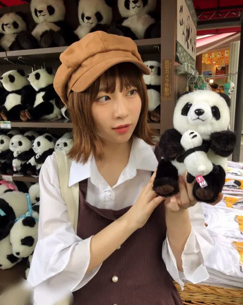 長沢 菜々香｜シンシン🐼（2018-09-23）｜2枚目