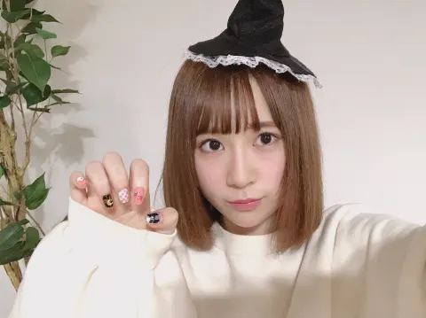 長沢 菜々香｜ハロウィンSHOWROOM（2018-10-16）｜2枚目