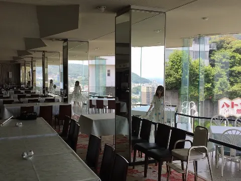 長沢 菜々香｜ボディクリームを塗るのが楽しいです。（2018-11-25）｜2枚目