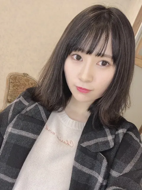 長沢 菜々香｜みかんをひとつ食べようと思ったら、2ネット食べてました🍊（2018-11-27）｜3枚目