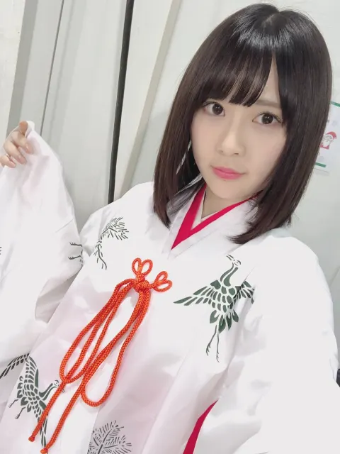 長沢 菜々香｜すき焼き行こーーー!!お正月からずっと食べたすぎて( ◠‿◠ )（2019-01-06）｜2枚目