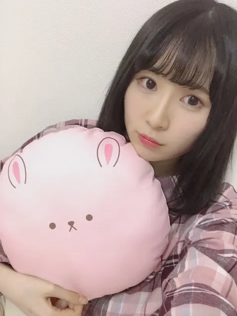長沢 菜々香｜成人の方々、おめでとうございます👏( ˊᵕˋ )（2019-01-13）｜2枚目