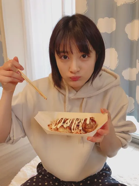 長沢 菜々香｜美味しかったな🐙（2019-02-13）｜2枚目