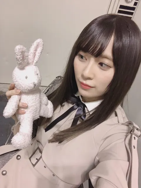 長沢 菜々香｜りくろーおじさん（2019-03-22）｜2枚目