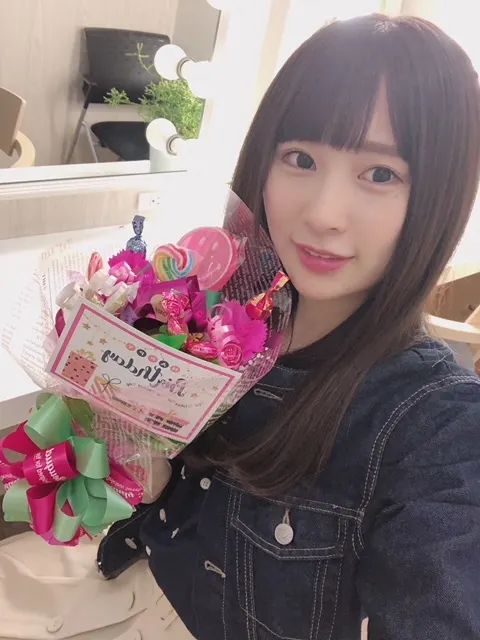 長沢 菜々香｜お祝い（2019-04-26）｜2枚目