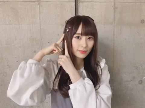 長沢 菜々香｜アイスの季節🥛（2019-05-05）｜2枚目