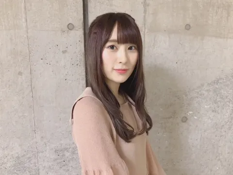 長沢 菜々香｜アイスの季節🥛（2019-05-05）｜4枚目