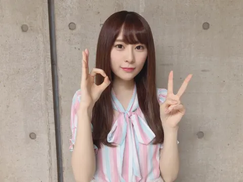 長沢 菜々香｜個別握手会（2019-06-05）｜3枚目