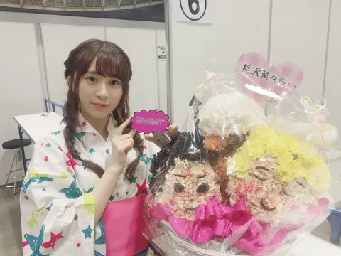 長沢 菜々香｜お花②（2019-07-16）｜3枚目