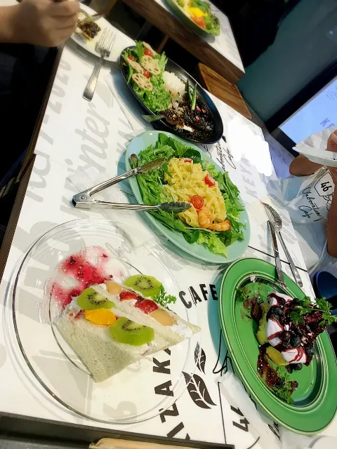 長沢 菜々香｜欅カフェ（2019-12-06）｜2枚目