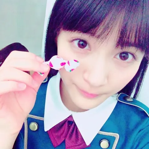 織田 奈那｜背中（2016-03-03）