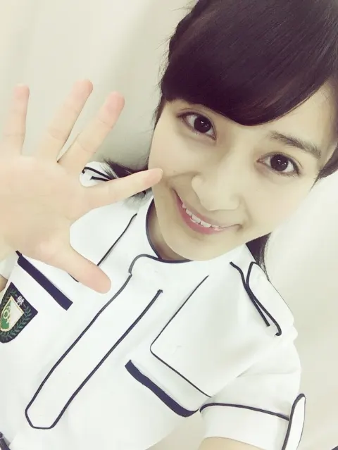 織田 奈那｜あんくろわっさん（2016-08-07）｜2枚目