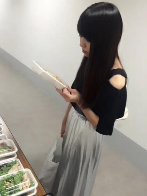 織田 奈那｜ツツジ（2016-09-26）｜2枚目